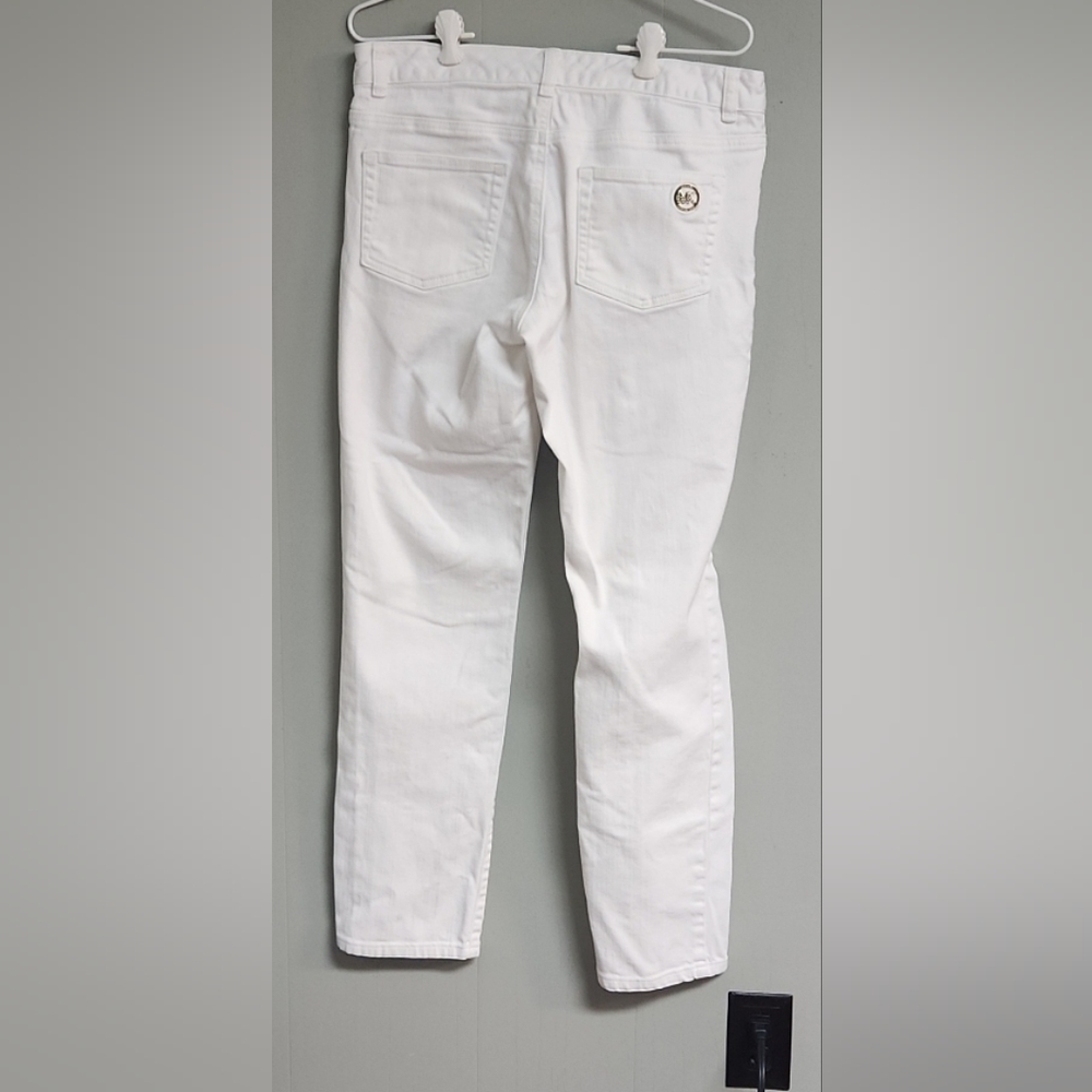 Micheal Kors NWOT White Jeans Size 8.